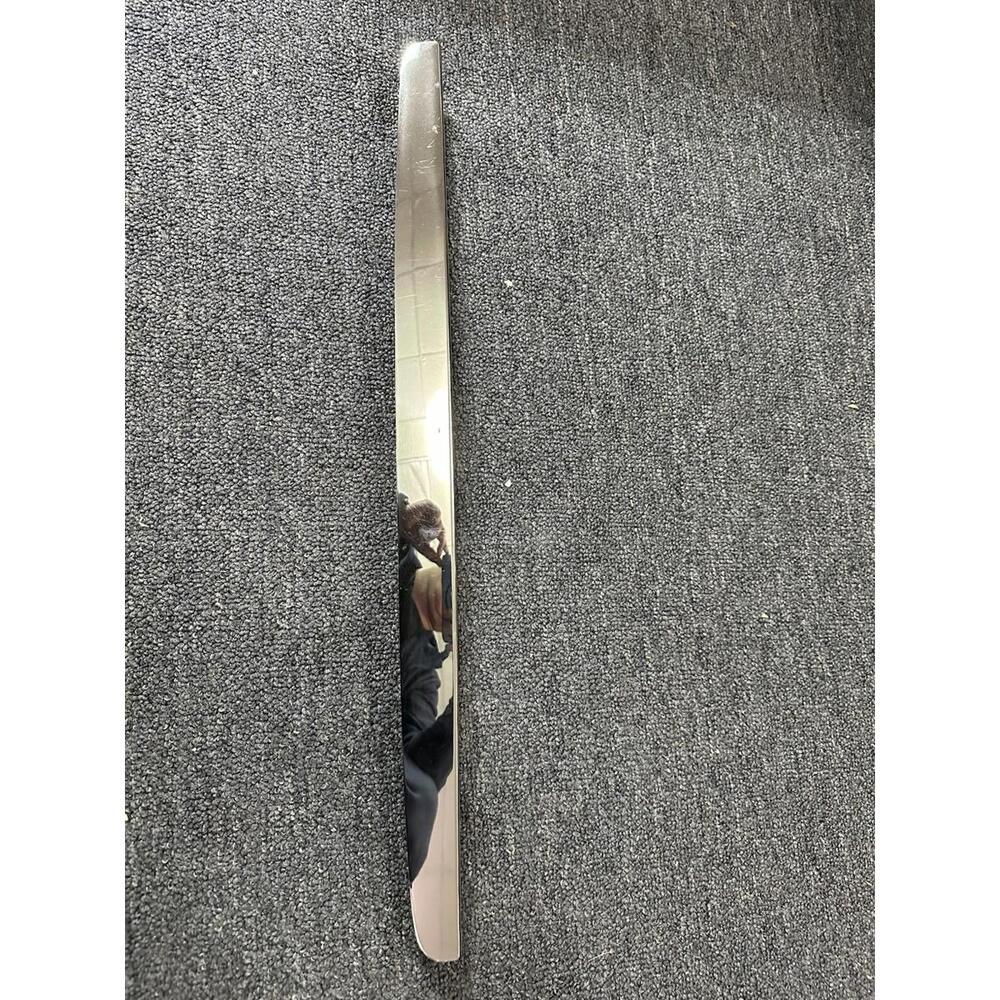 06-09 Mercedes W251 R350 R500 Rear Trunk Tailgate Handle Trim Cover Chrome OEM